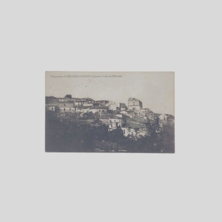 Bellosguardo Salerno panorama del paese arroccato sulla collina visto dall'Airola recto